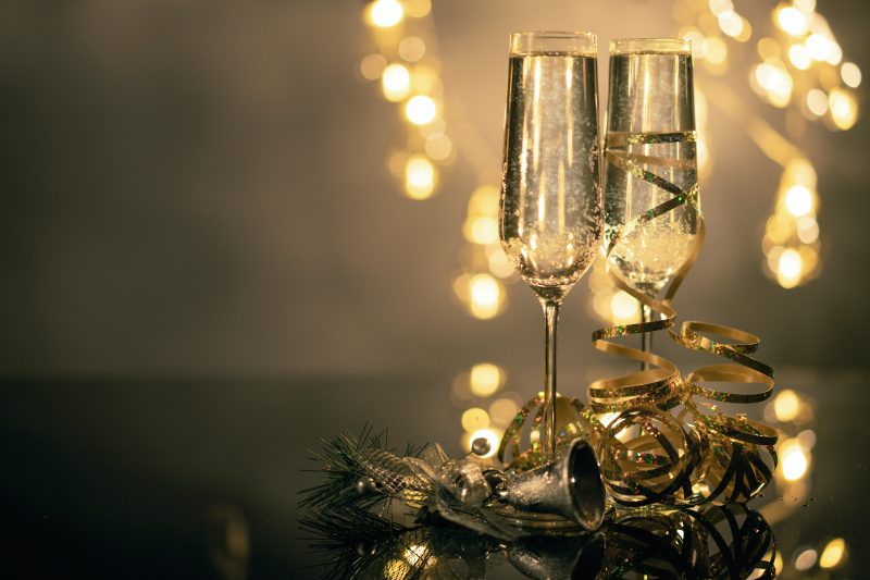 Prepara tu copa, es la hora de brindar por la Navidad con Blank de Noirs